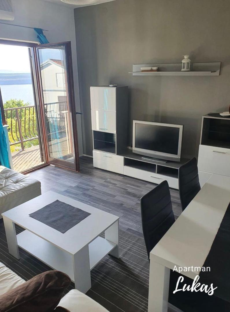 Apartmani Mazzarolli Jadranovo Zimmer foto